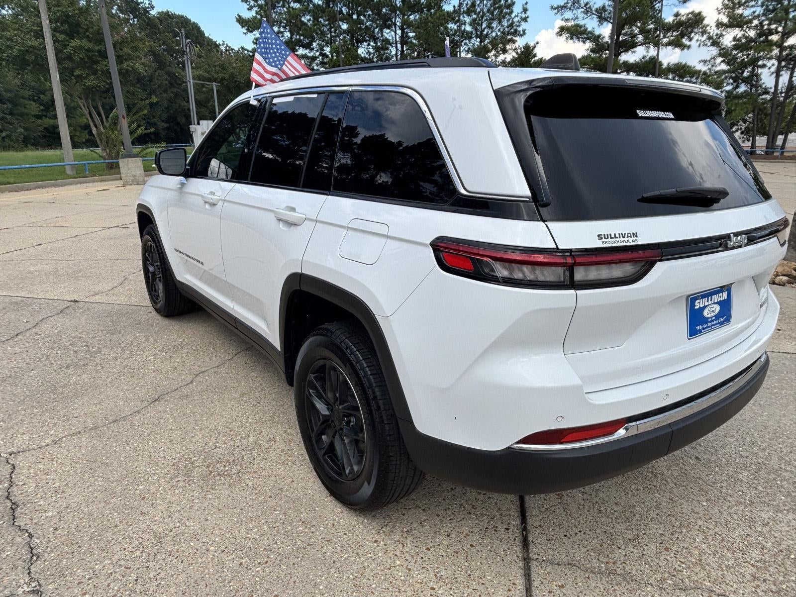 2024 Jeep Grand Cherokee Laredo X