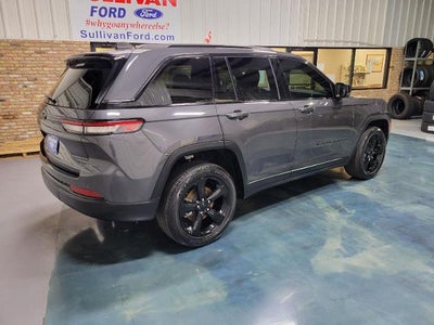 2023 Jeep Grand Cherokee Altitude