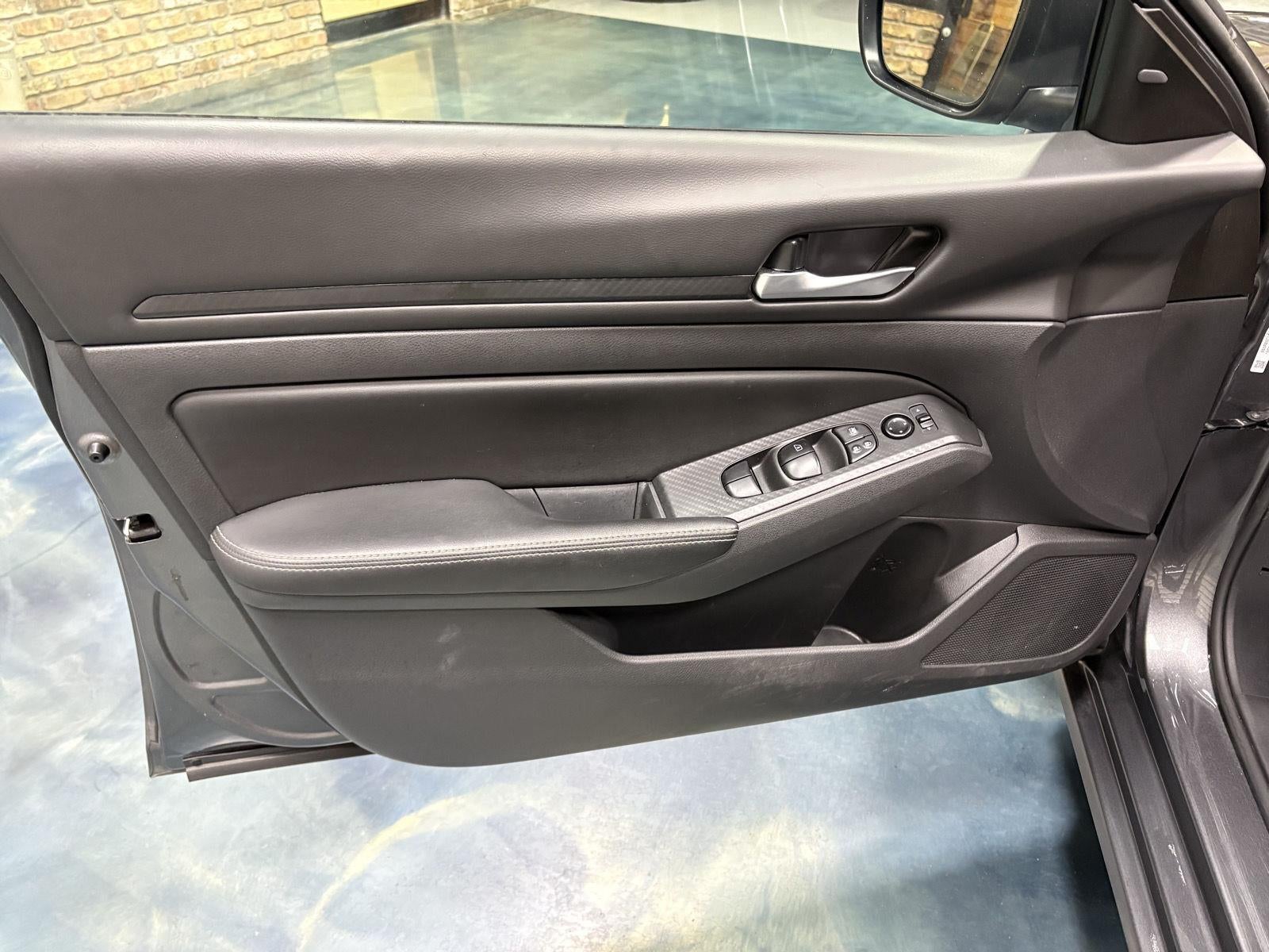 2024 Nissan ALTIMA SV