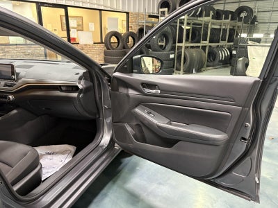 2024 Nissan ALTIMA SV