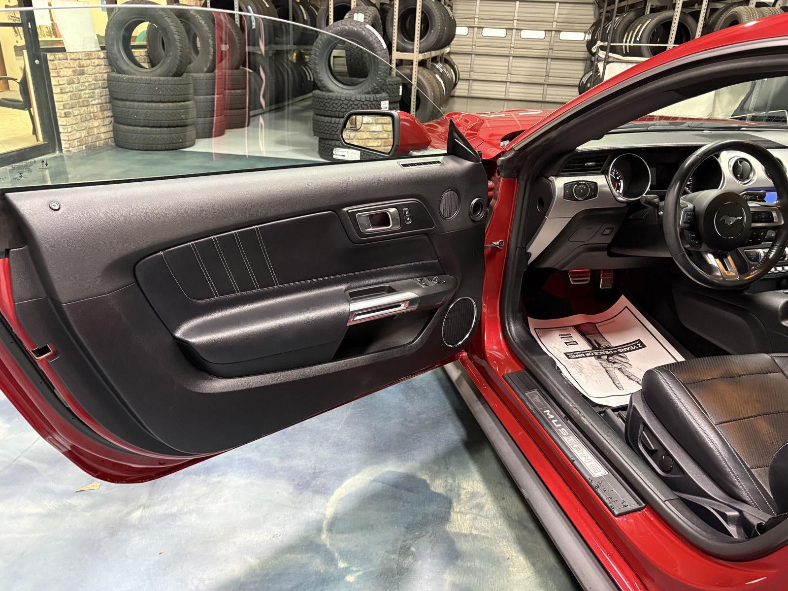 2020 Ford Mustang EcoBoost Premium