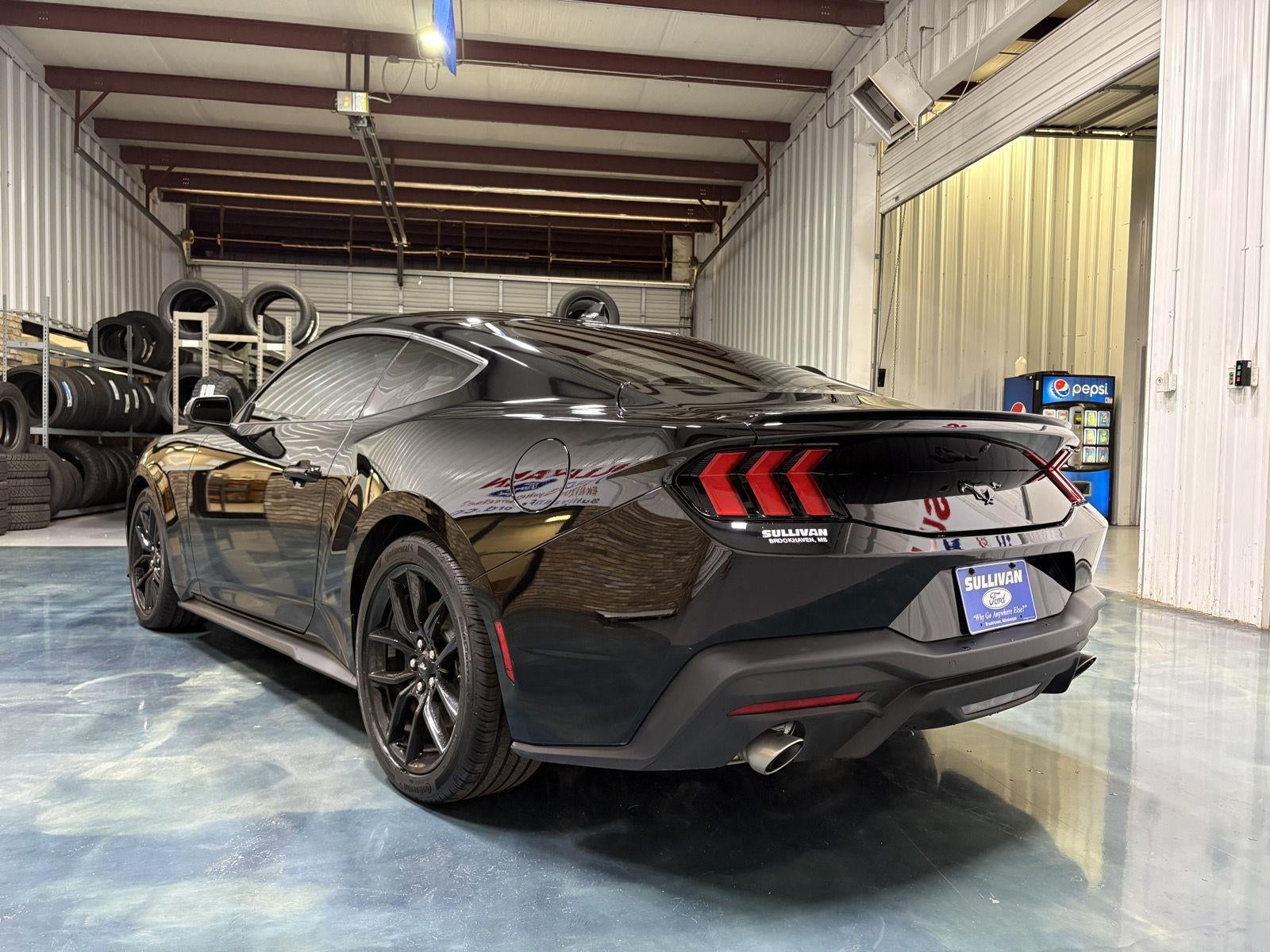 2025 Ford Mustang EcoBoost