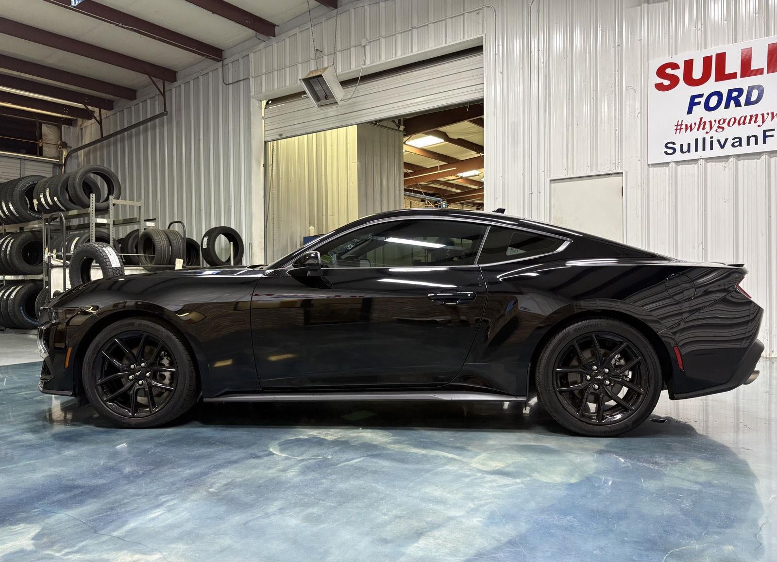 2025 Ford Mustang EcoBoost