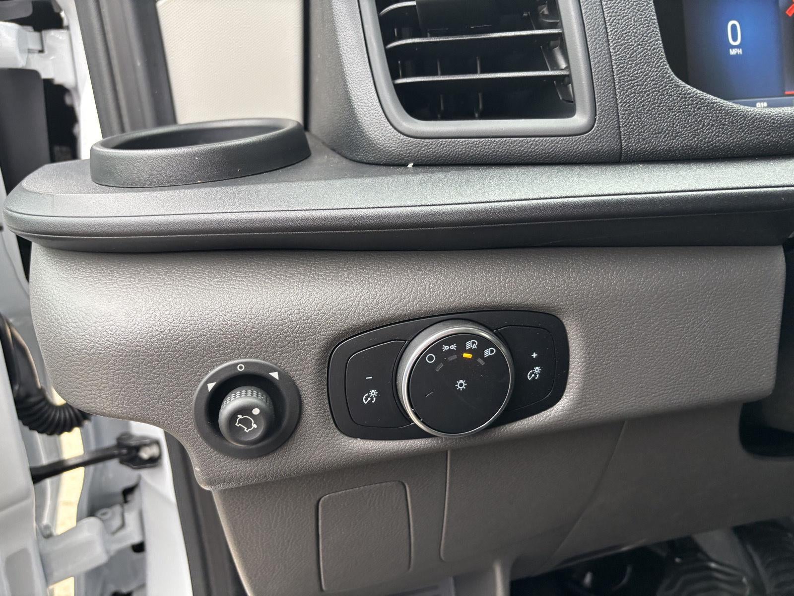 2026 Ford Transit Passenger Wagon Passenger Van XL