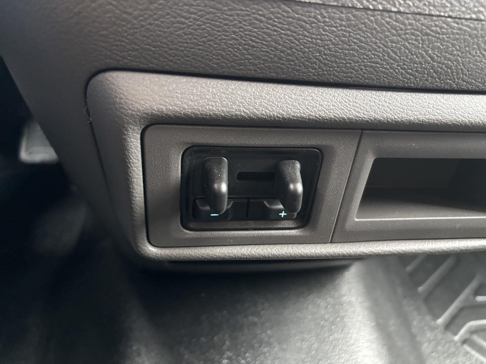 2026 Ford Transit Passenger Wagon Passenger Van XL