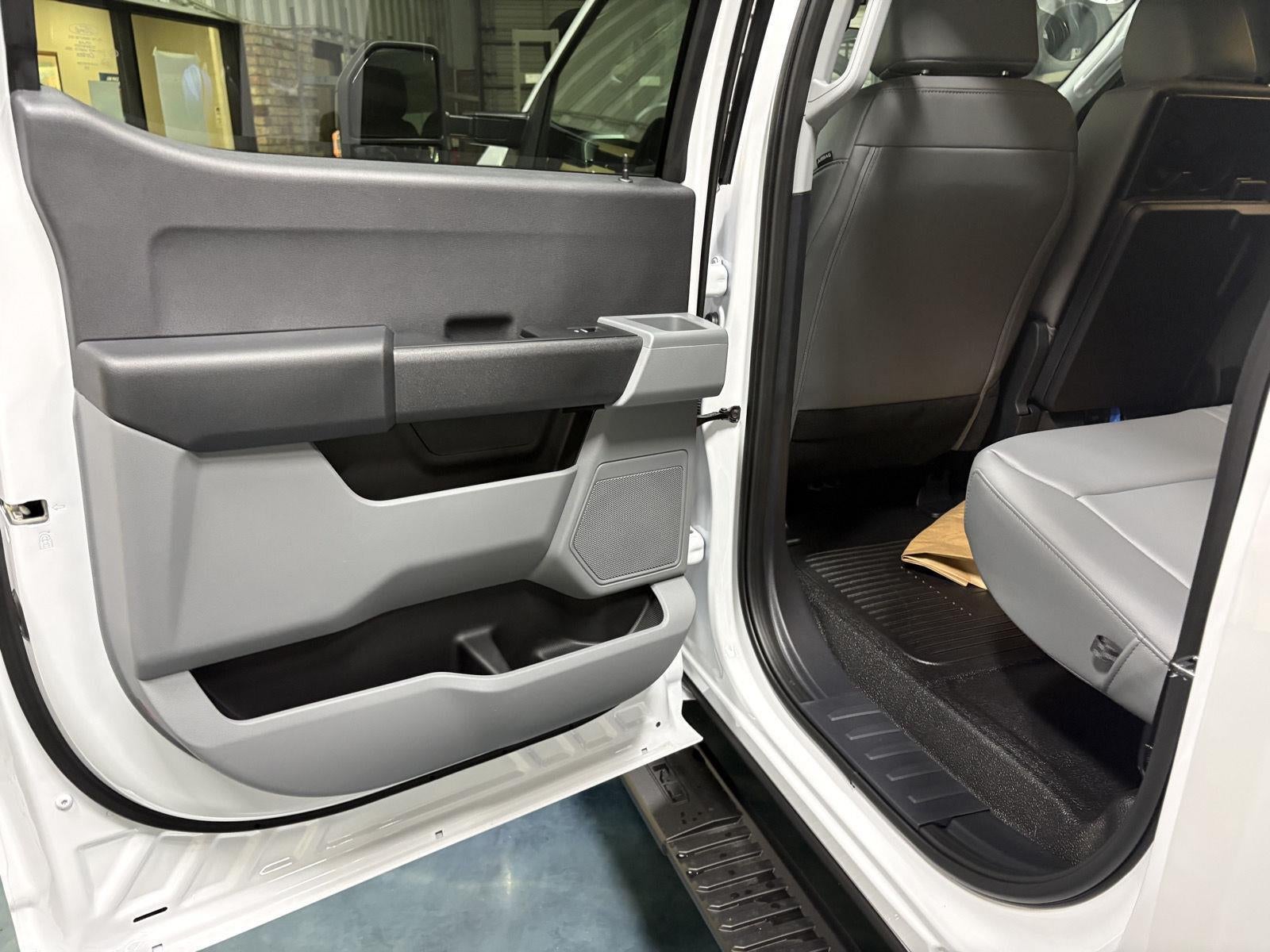 2026 Ford Super Duty F-550 DRW F-550® XL