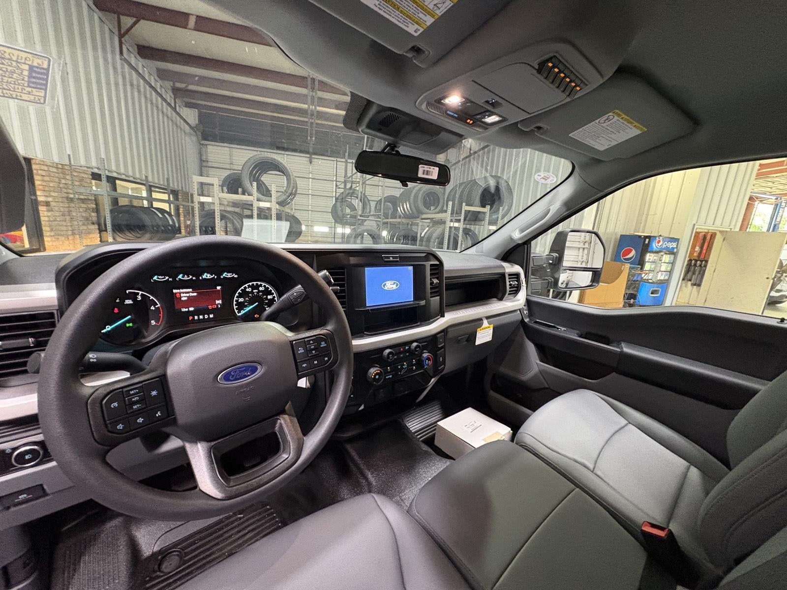 2026 Ford Super Duty F-550 DRW F-550® XL