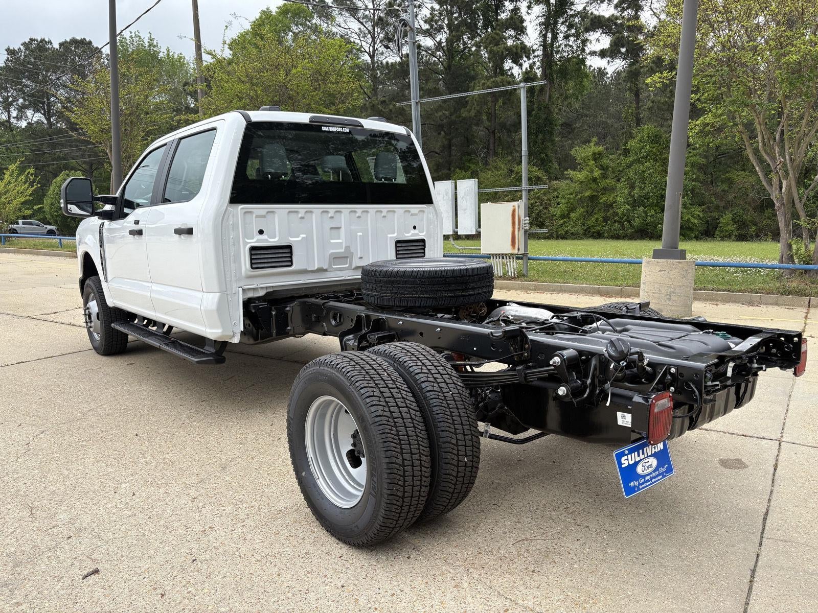 2026 Ford Super Duty F-350 DRW F-350® XL