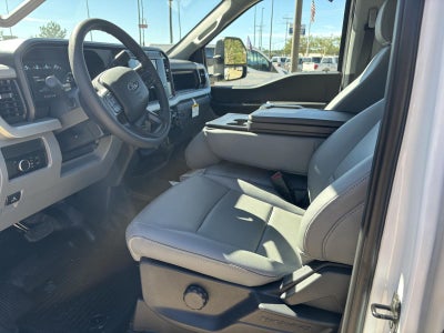 2027 Ford Super Duty F-350 DRW F-350® XL