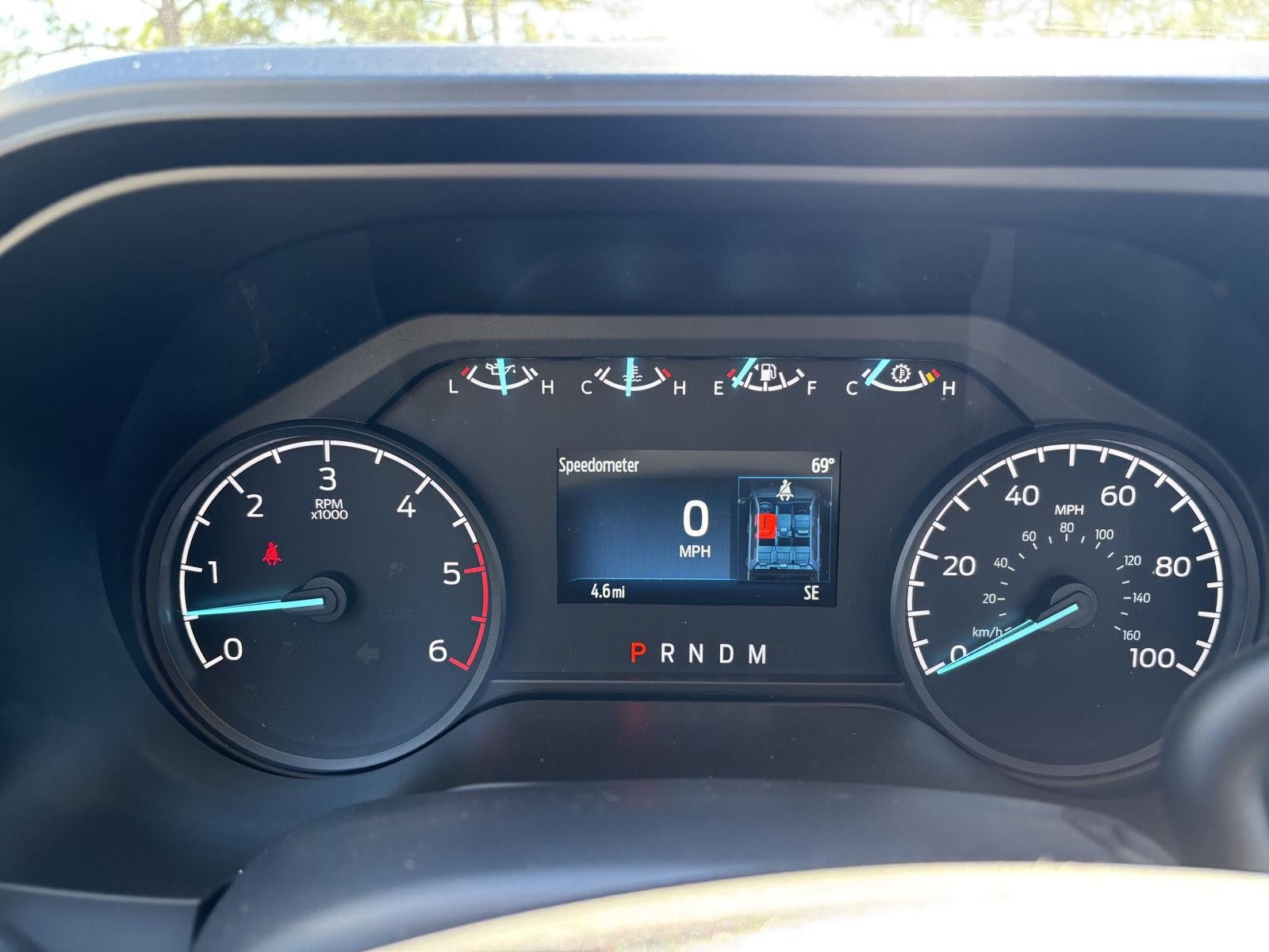 2027 Ford Super Duty F-350 DRW F-350® XL