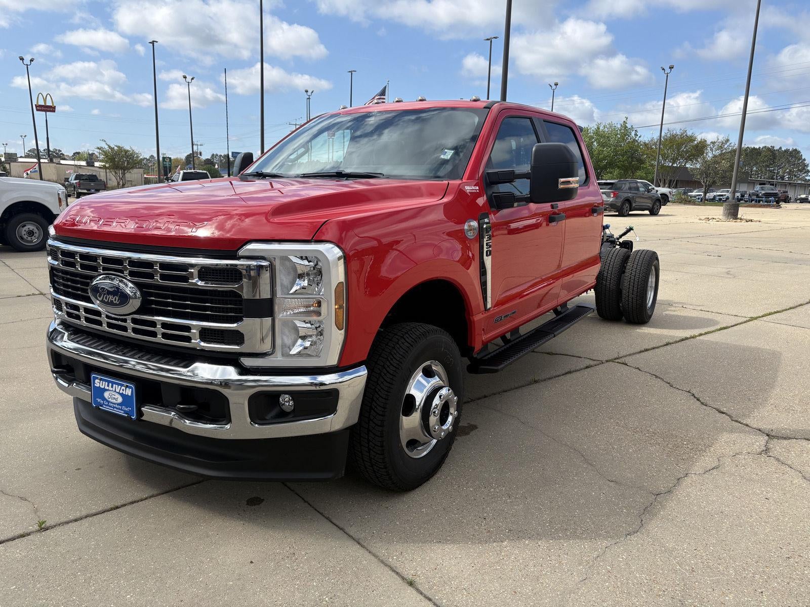 2026 Ford Super Duty F-350 DRW F-350® XL