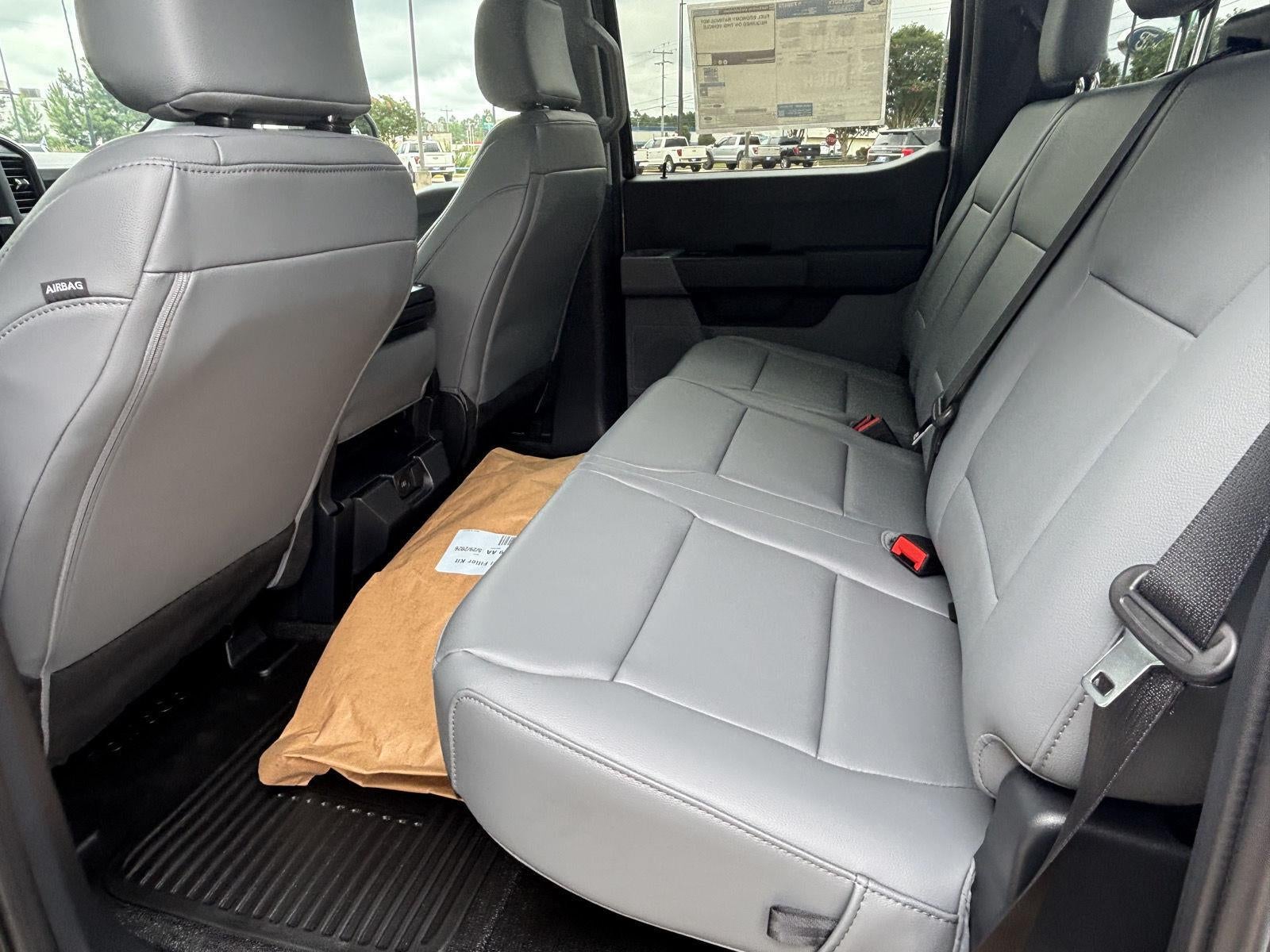 2026 Ford Super Duty F-350 DRW F-350® XL