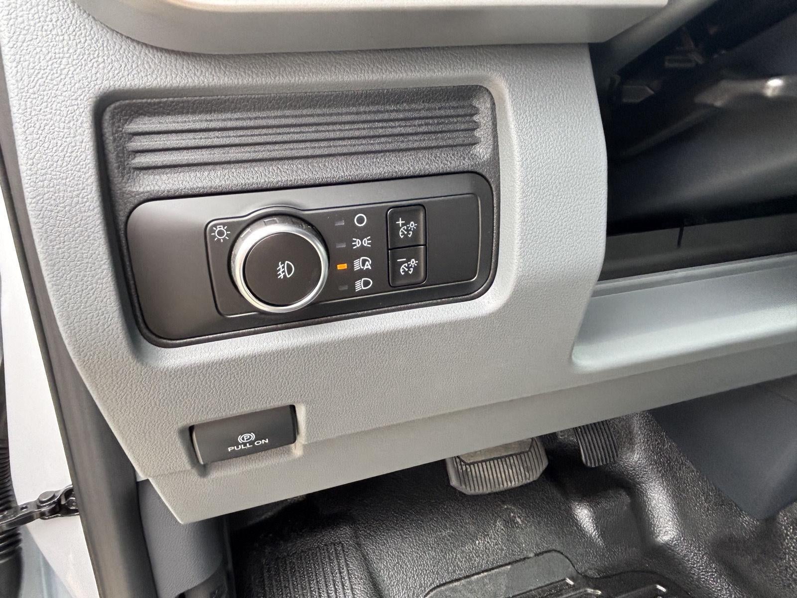 2026 Ford Super Duty F-350 DRW F-350® XL