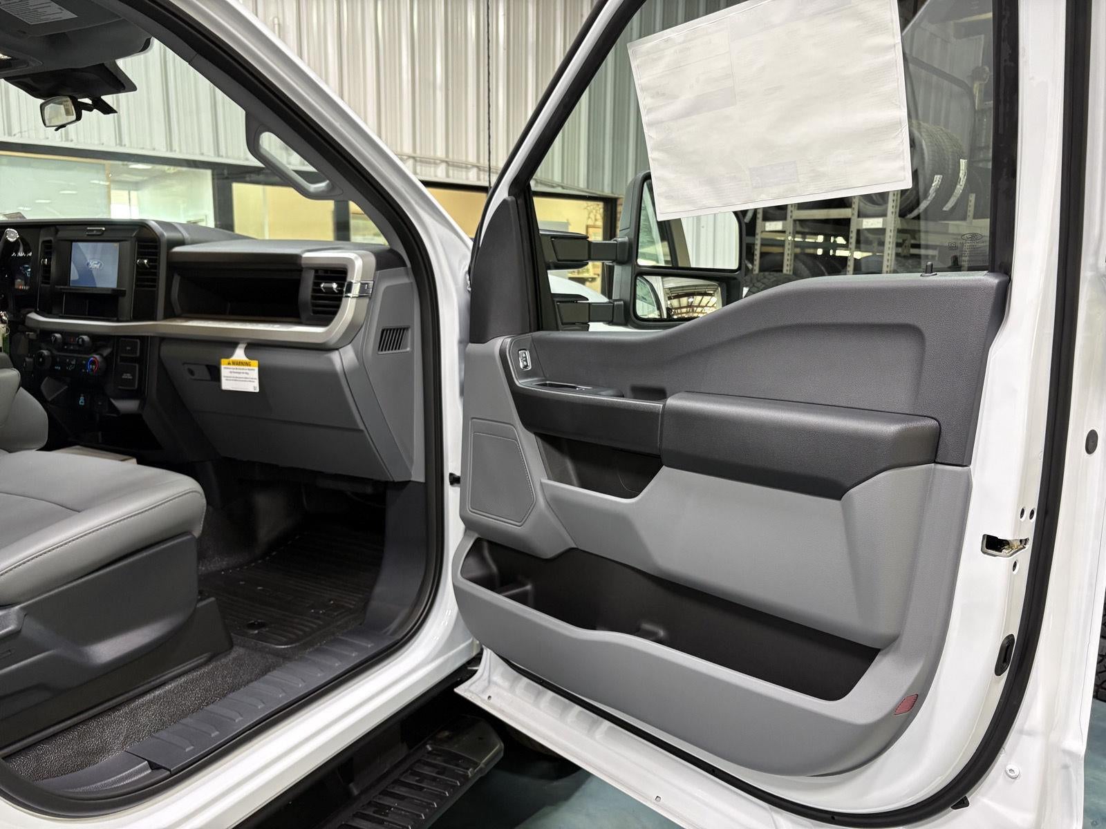 2026 Ford Super Duty F-350 DRW F-350® XL