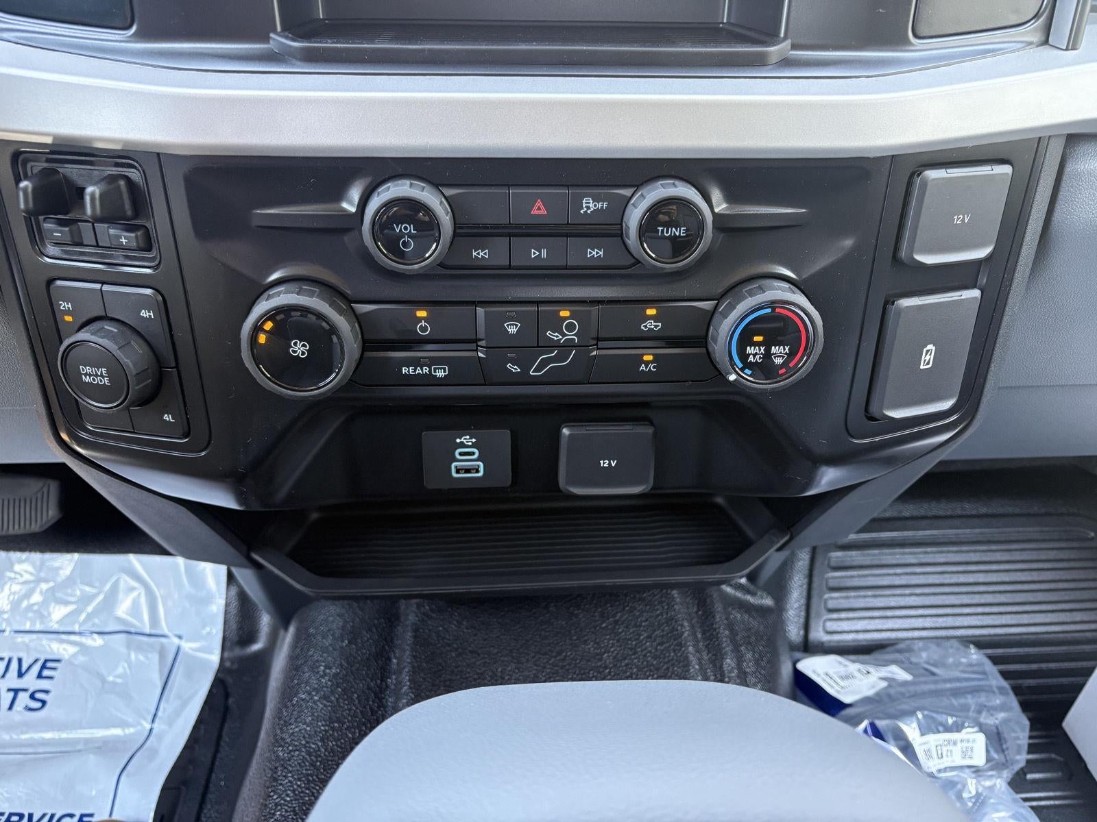 2026 Ford Super Duty F-350 DRW F-350® XL