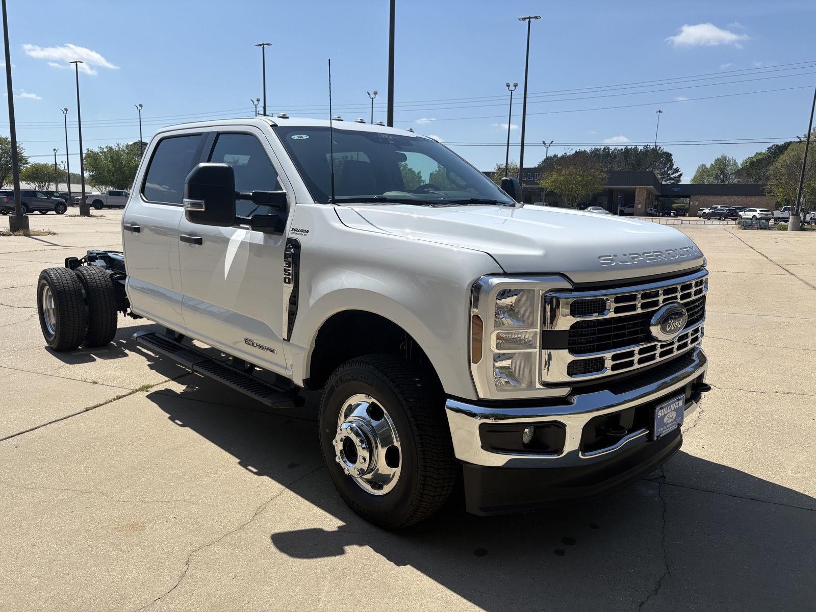 2026 Ford Super Duty F-350 DRW F-350® XL