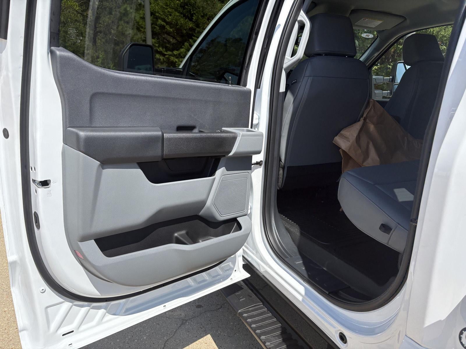 2026 Ford Super Duty F-350 DRW F-350® XL