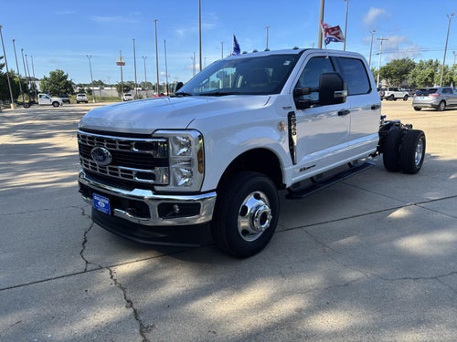 2026 Ford Super Duty F-350 DRW F-350® XL