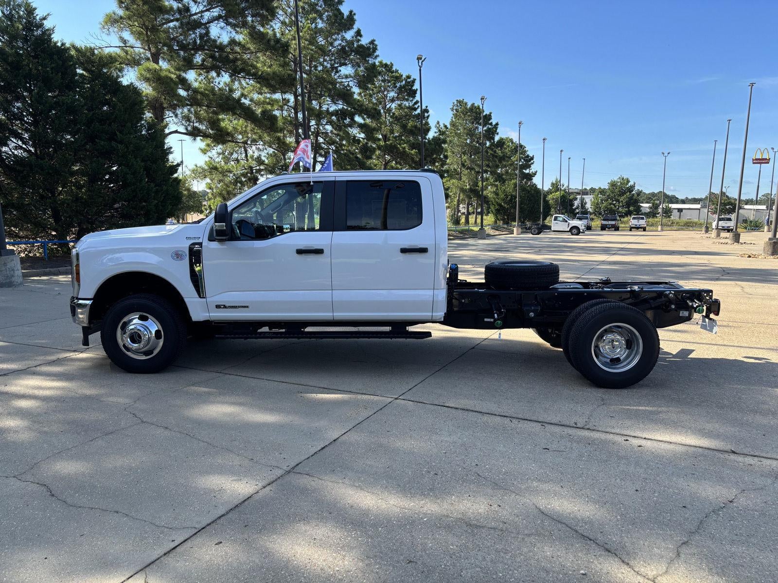 2026 Ford Super Duty F-350 DRW F-350® XL