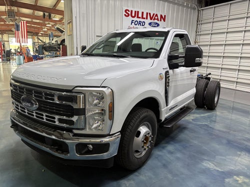 2026 Ford Super Duty F-350 DRW XL