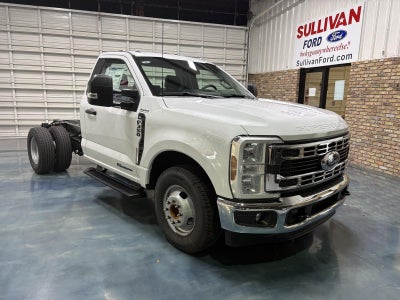 2026 Ford Super Duty F-350 DRW XL