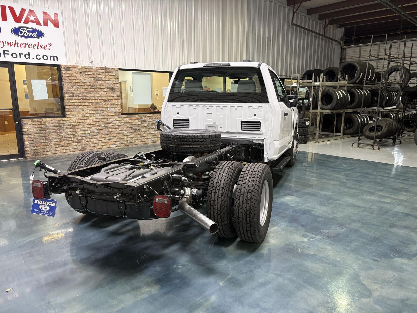 2026 Ford Super Duty F-350 DRW XL