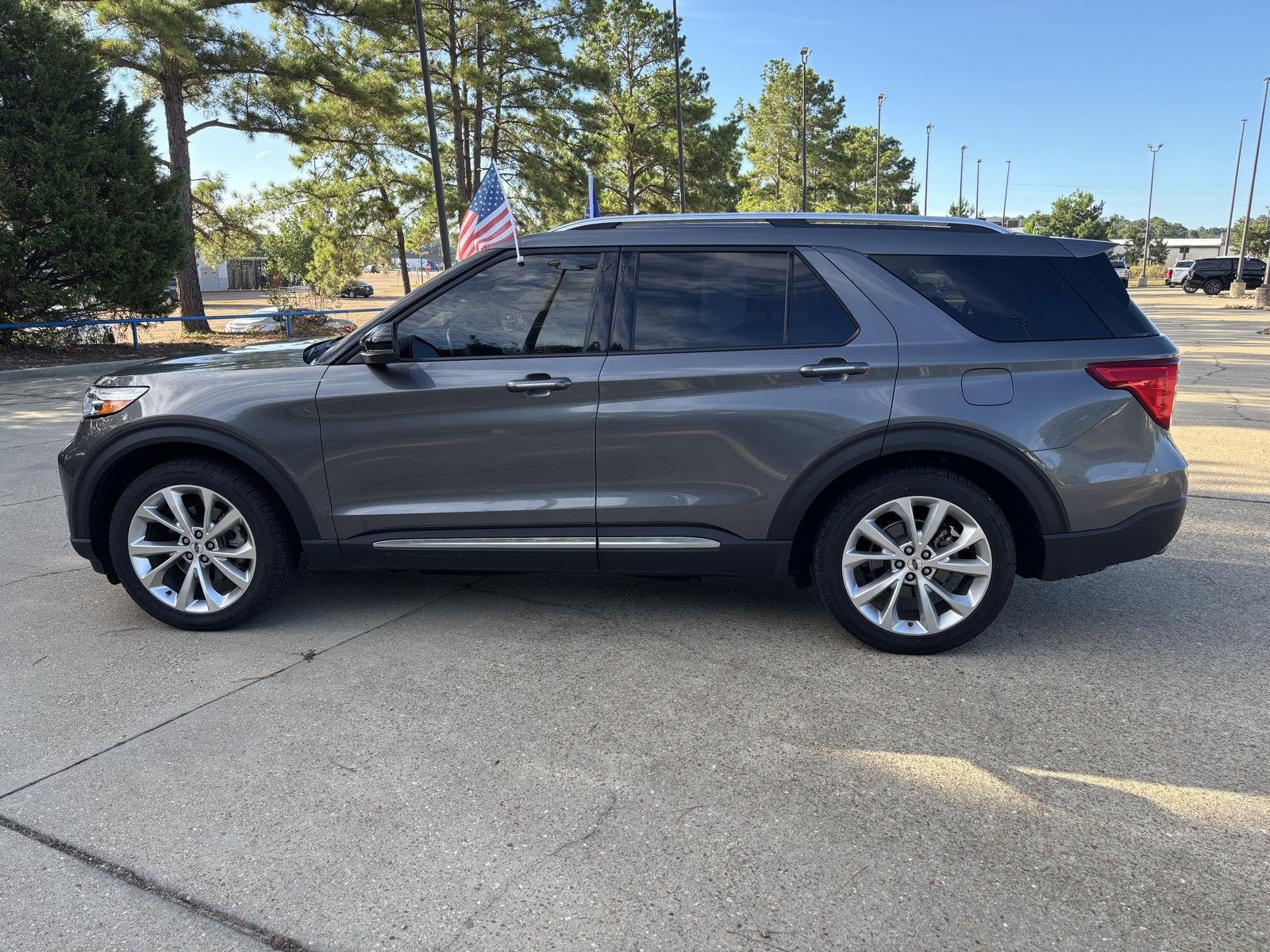 2023 Ford Explorer Platinum