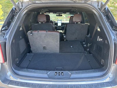 2023 Ford Explorer Platinum