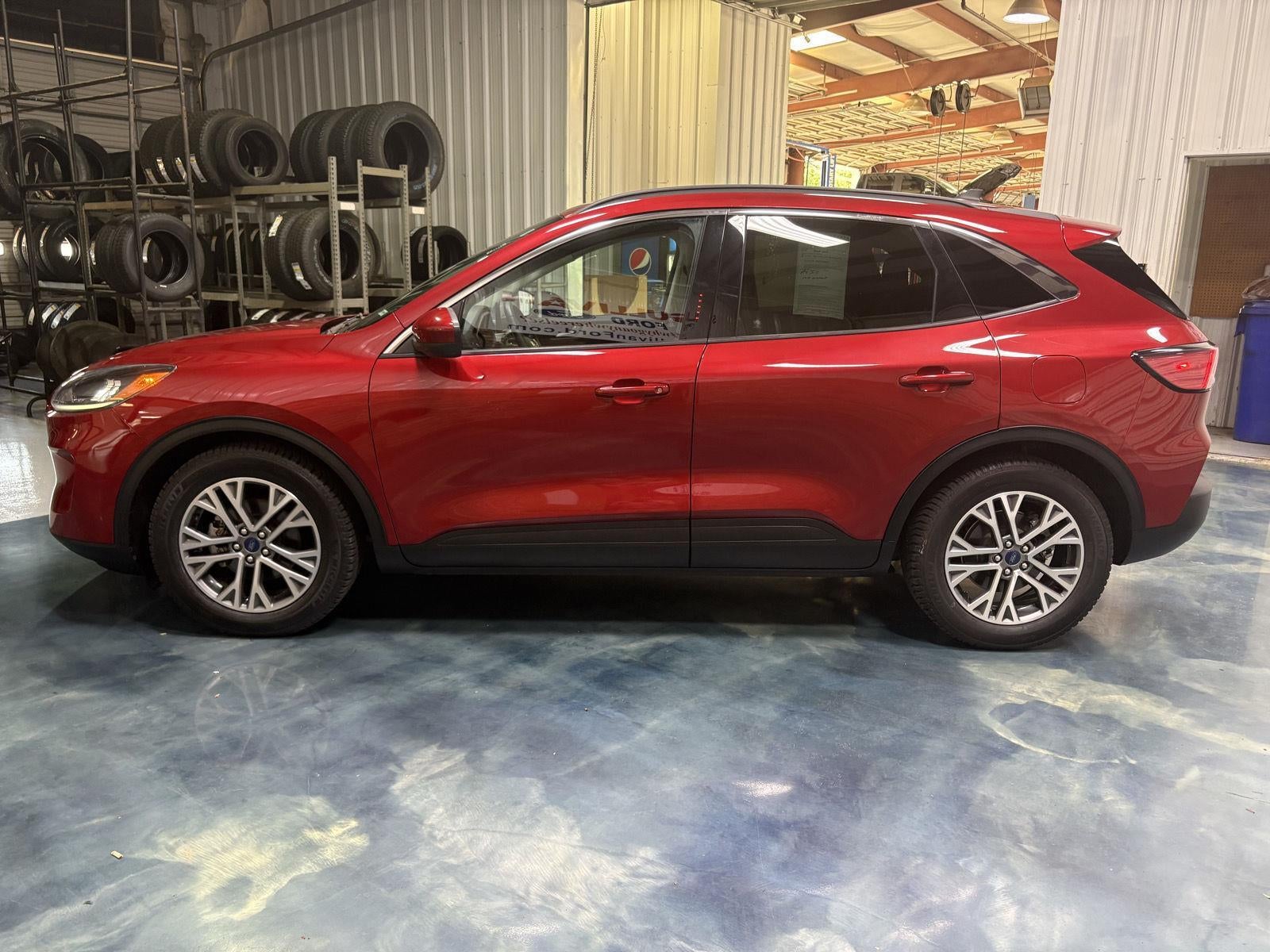 2021 Ford Escape SEL