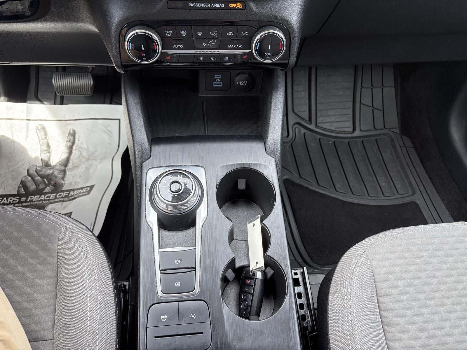 2022 Ford Escape SE