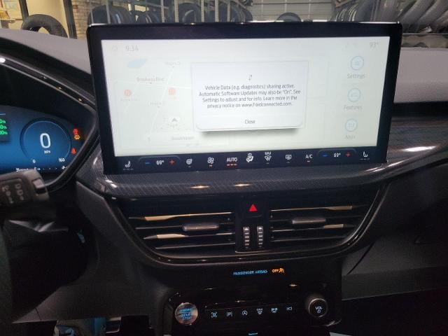 2023 Ford Escape ST-Line Elite