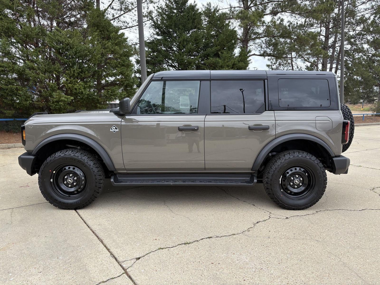 2026 Ford Bronco Outer Banks®