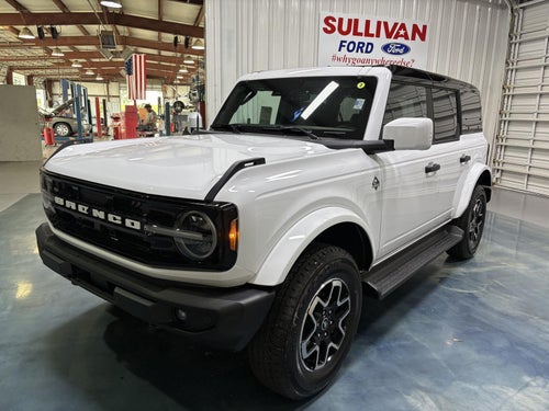 2026 Ford Bronco Outer Banks
