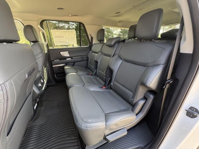 2026 Ford Expedition Max MAX Active