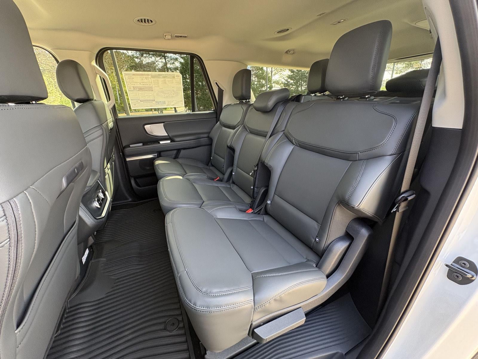 2026 Ford Expedition Max MAX Active