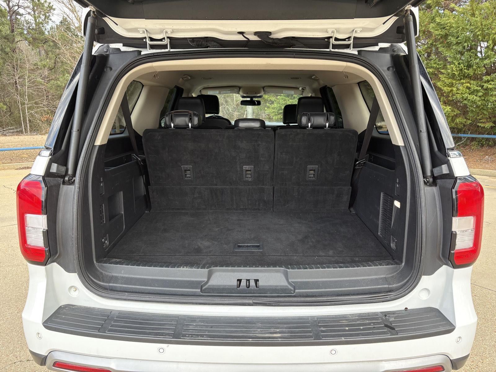 2024 Ford Expedition Max XLT