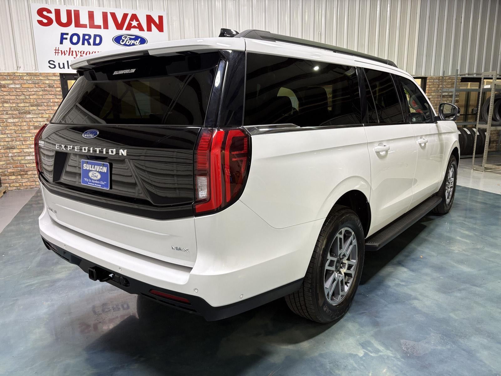 2025 Ford Expedition Max Active