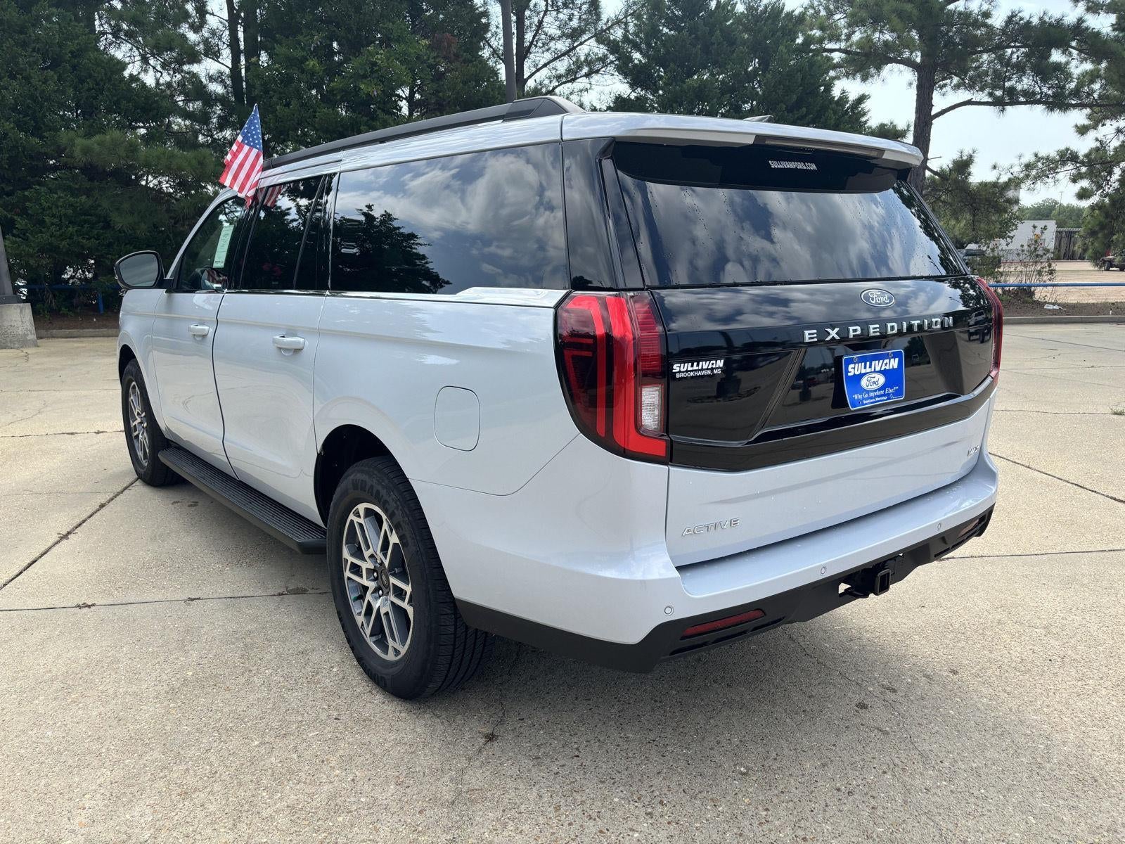 2026 Ford Expedition Max MAX Active