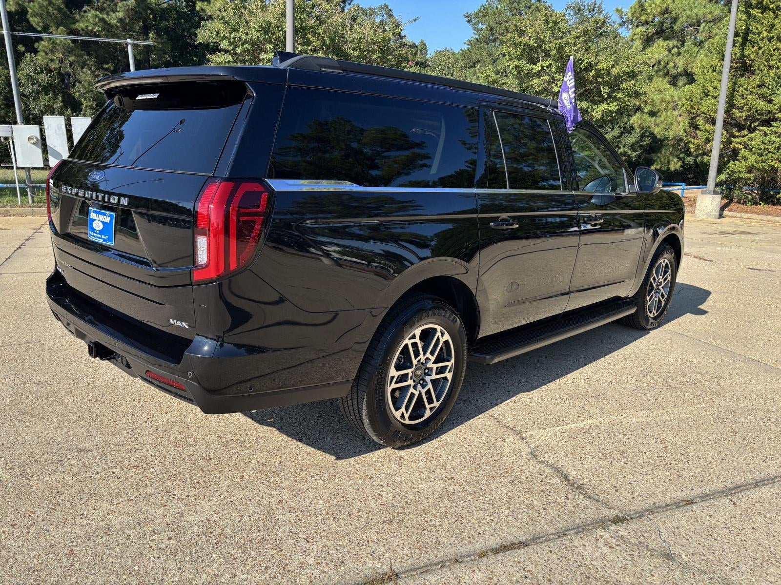 2025 Ford Expedition Max Active