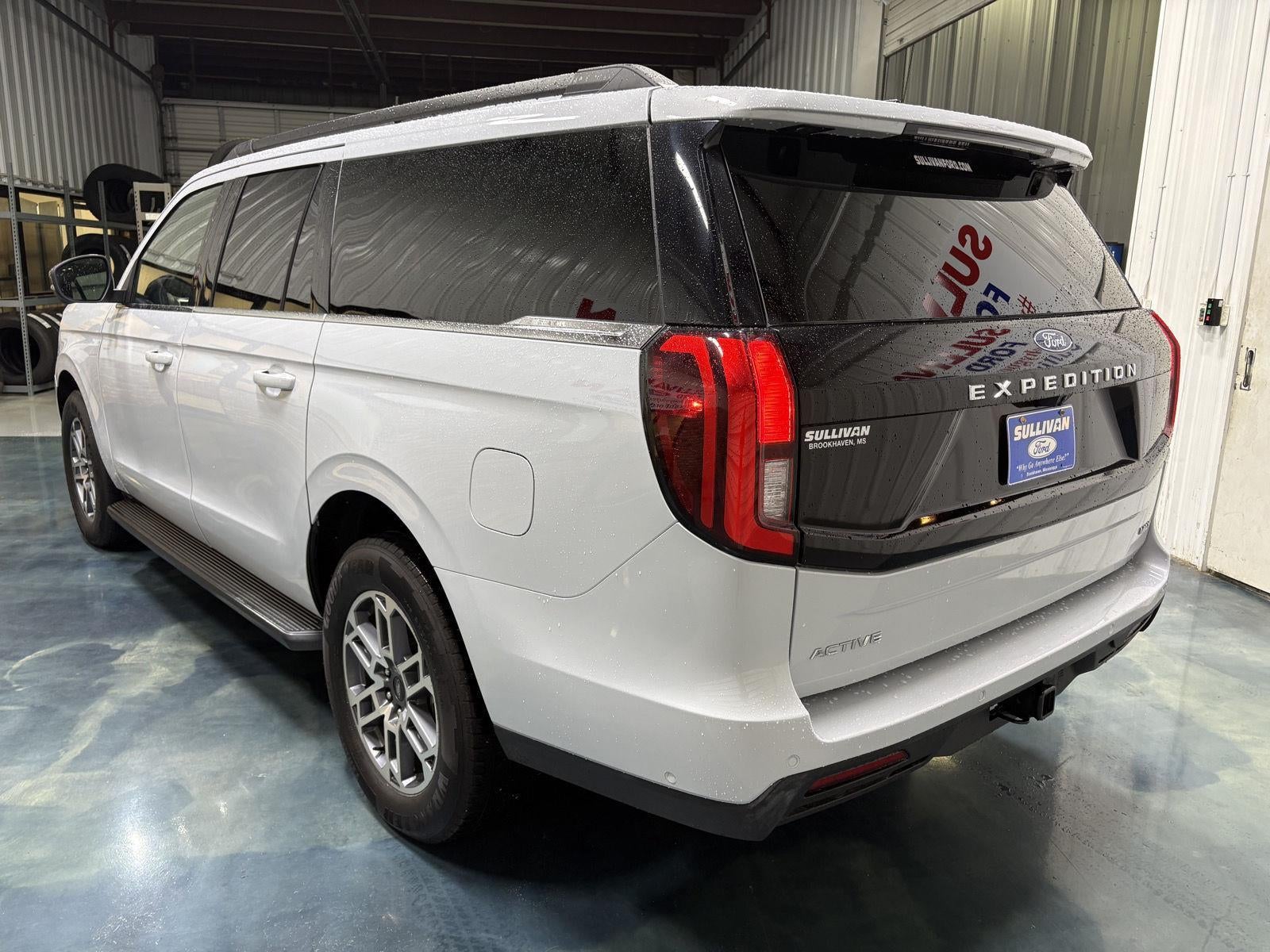 2025 Ford Expedition Max Active