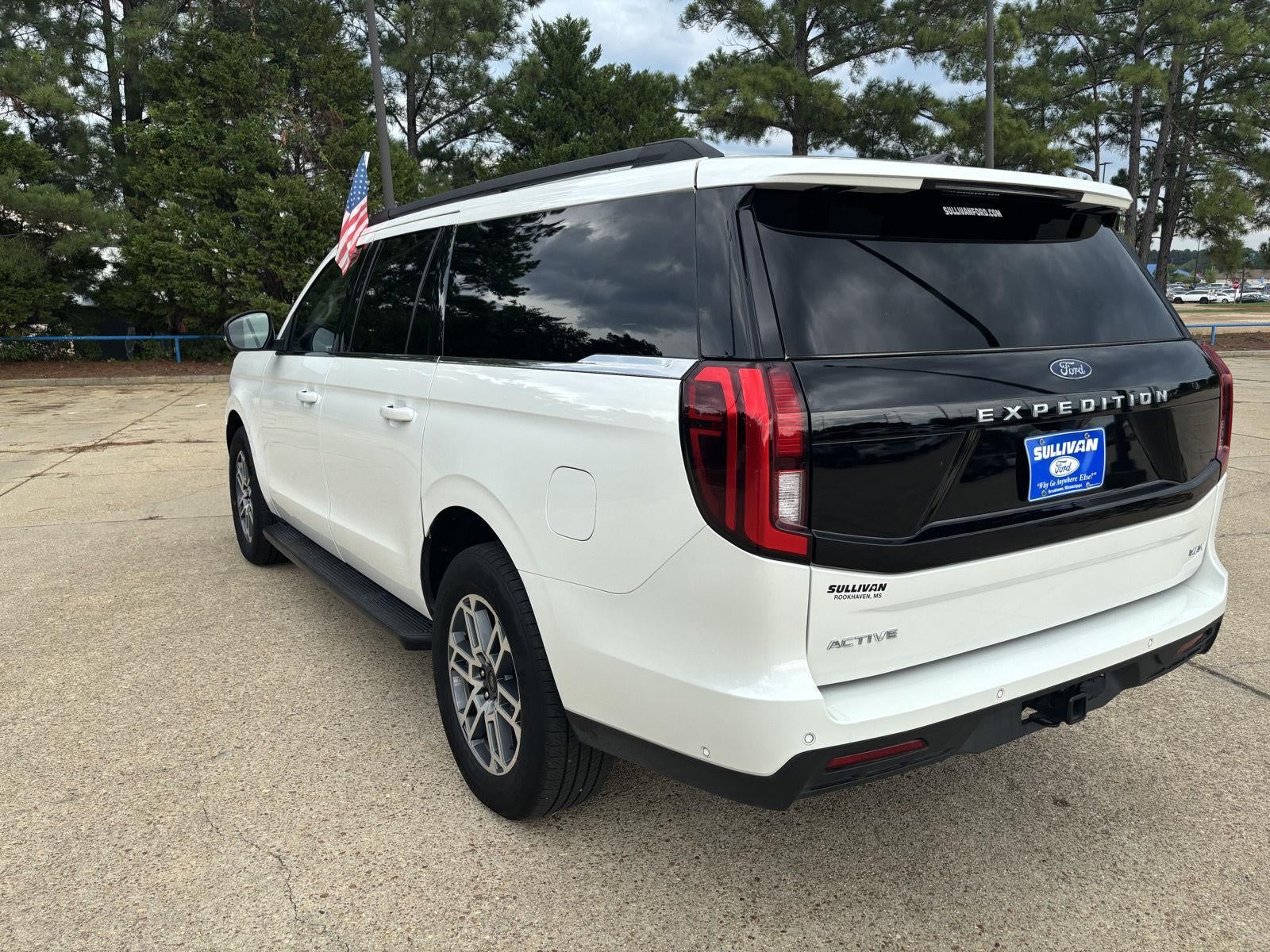 2025 Ford Expedition Max Active