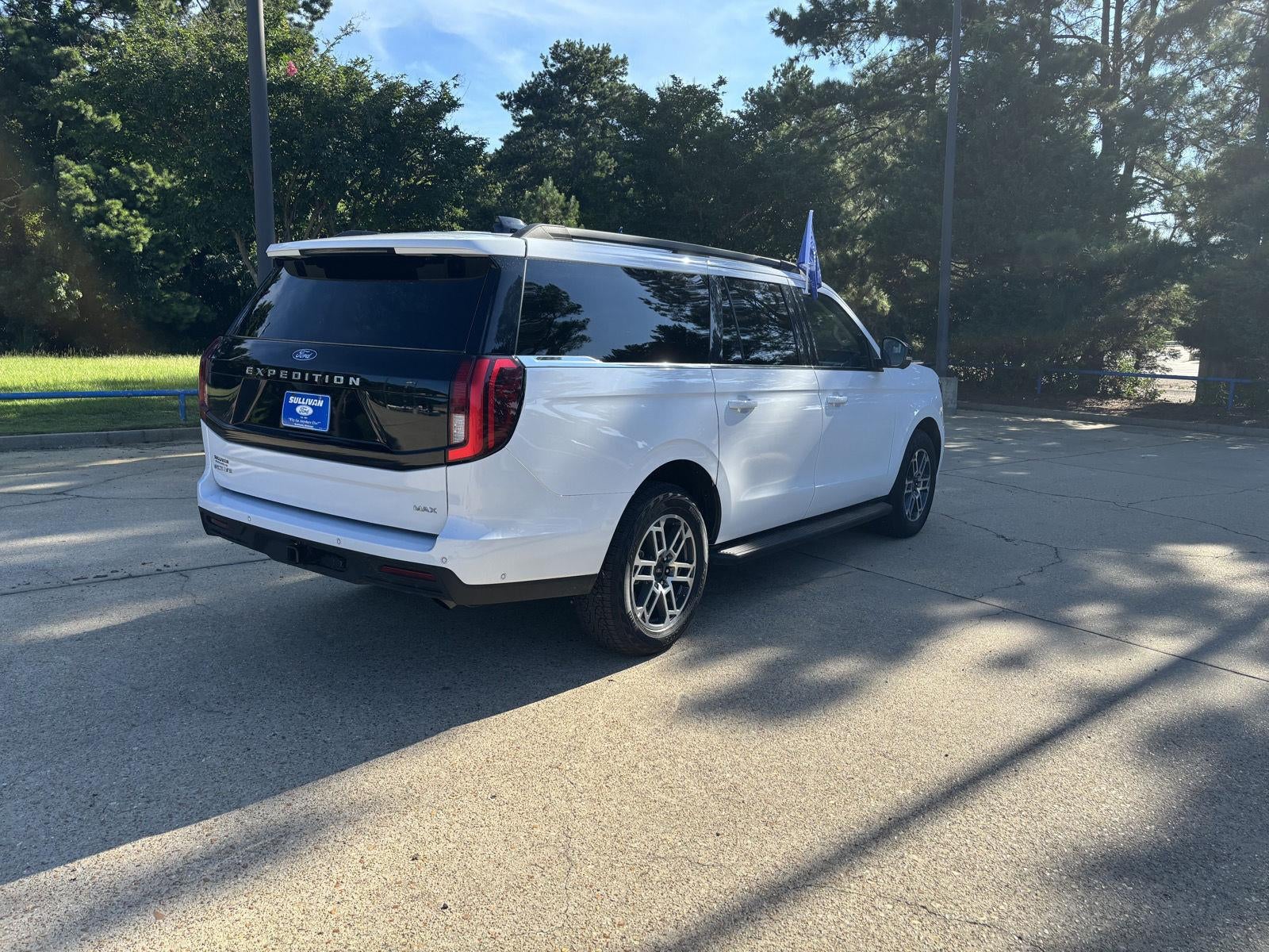 2025 Ford Expedition Max Active