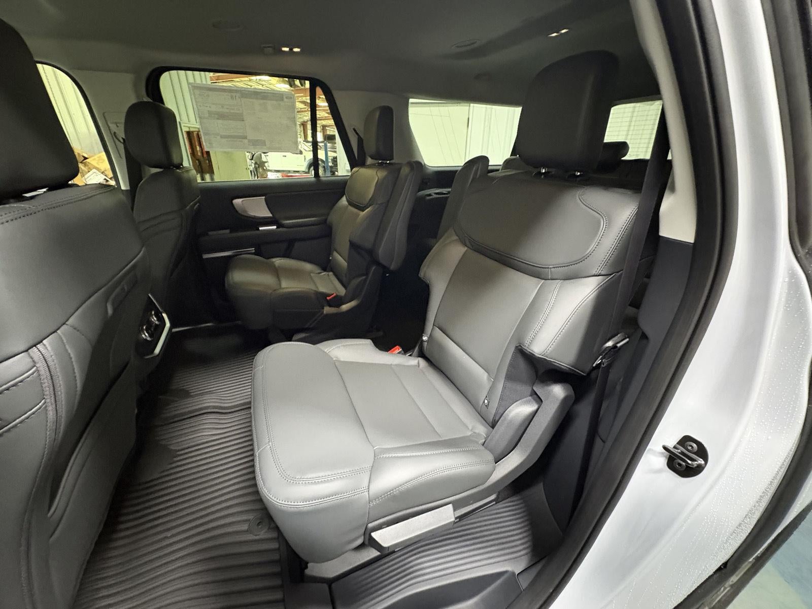 2026 Ford Expedition Max MAX Active