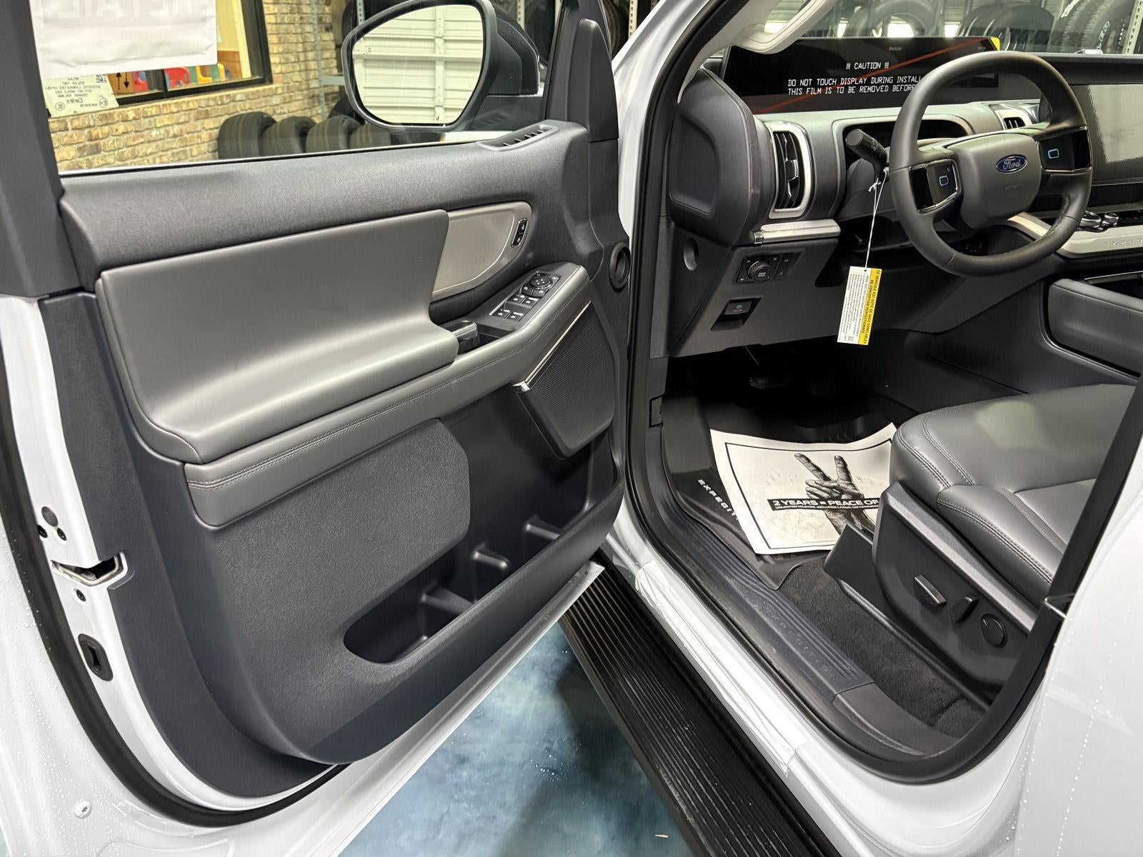 2026 Ford Expedition Max MAX Active
