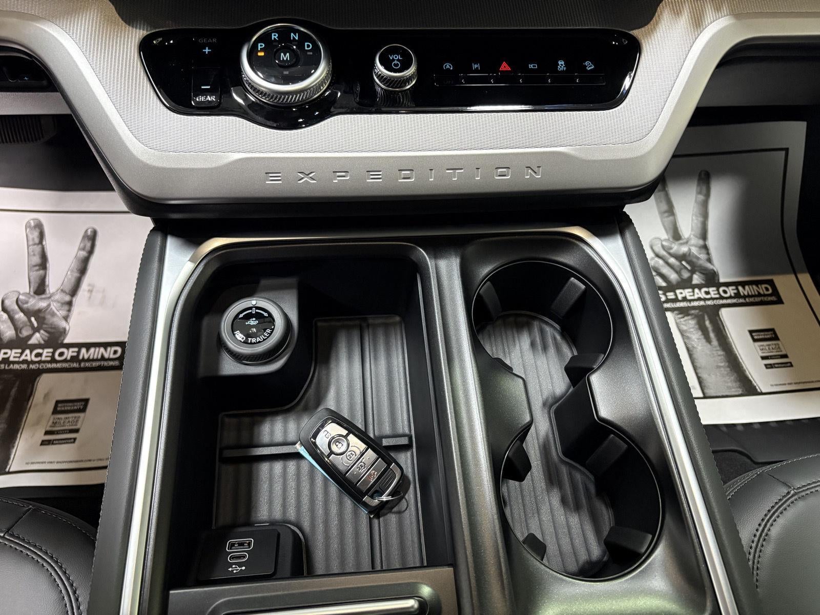 2026 Ford Expedition Max MAX Active