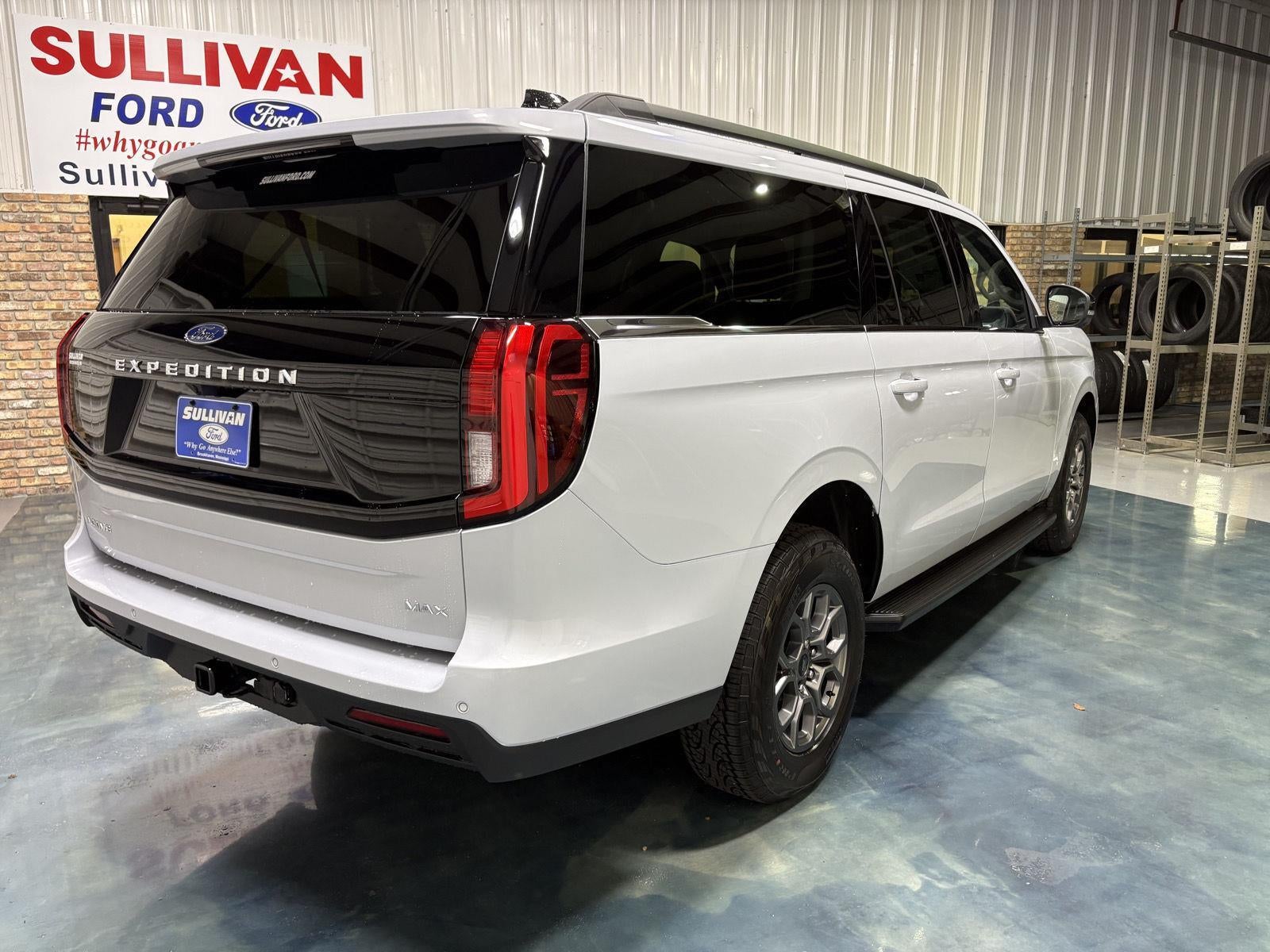 2026 Ford Expedition Max MAX Active