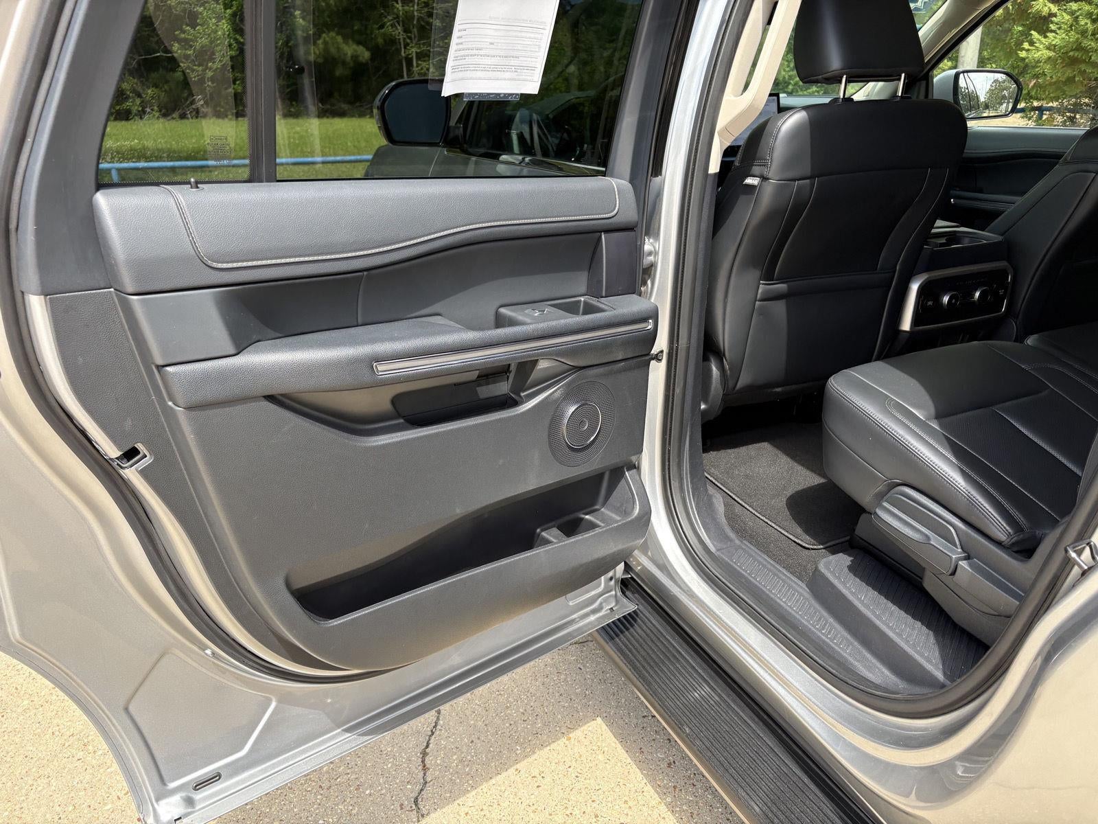 2024 Ford Expedition Max XLT