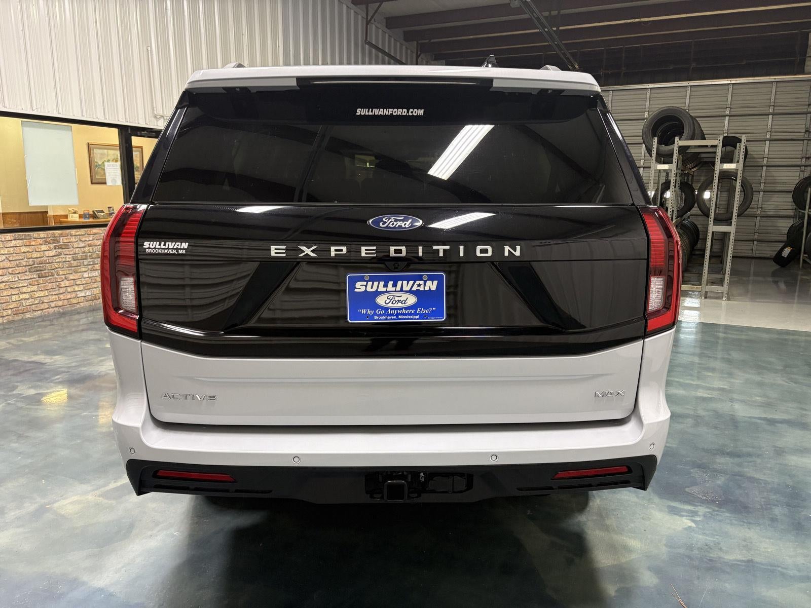 2025 Ford Expedition Max Active
