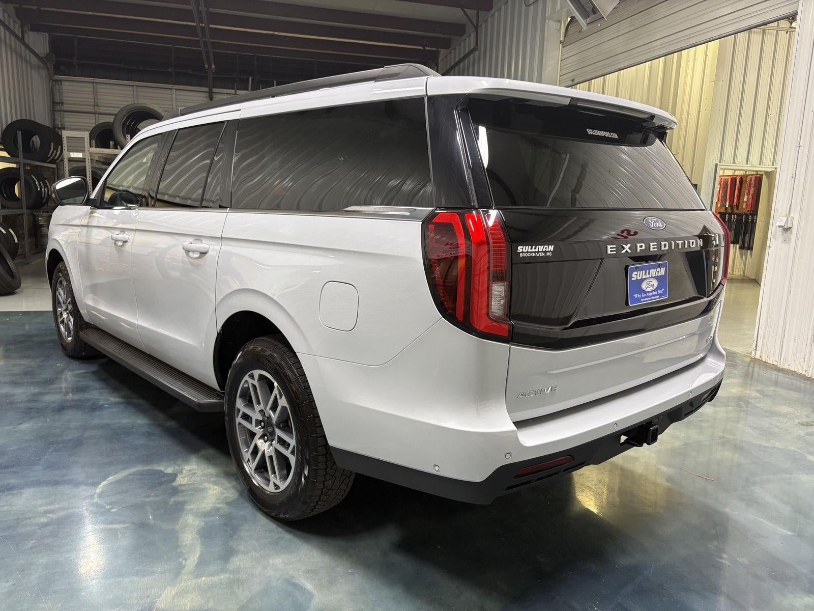 2025 Ford Expedition Max Active
