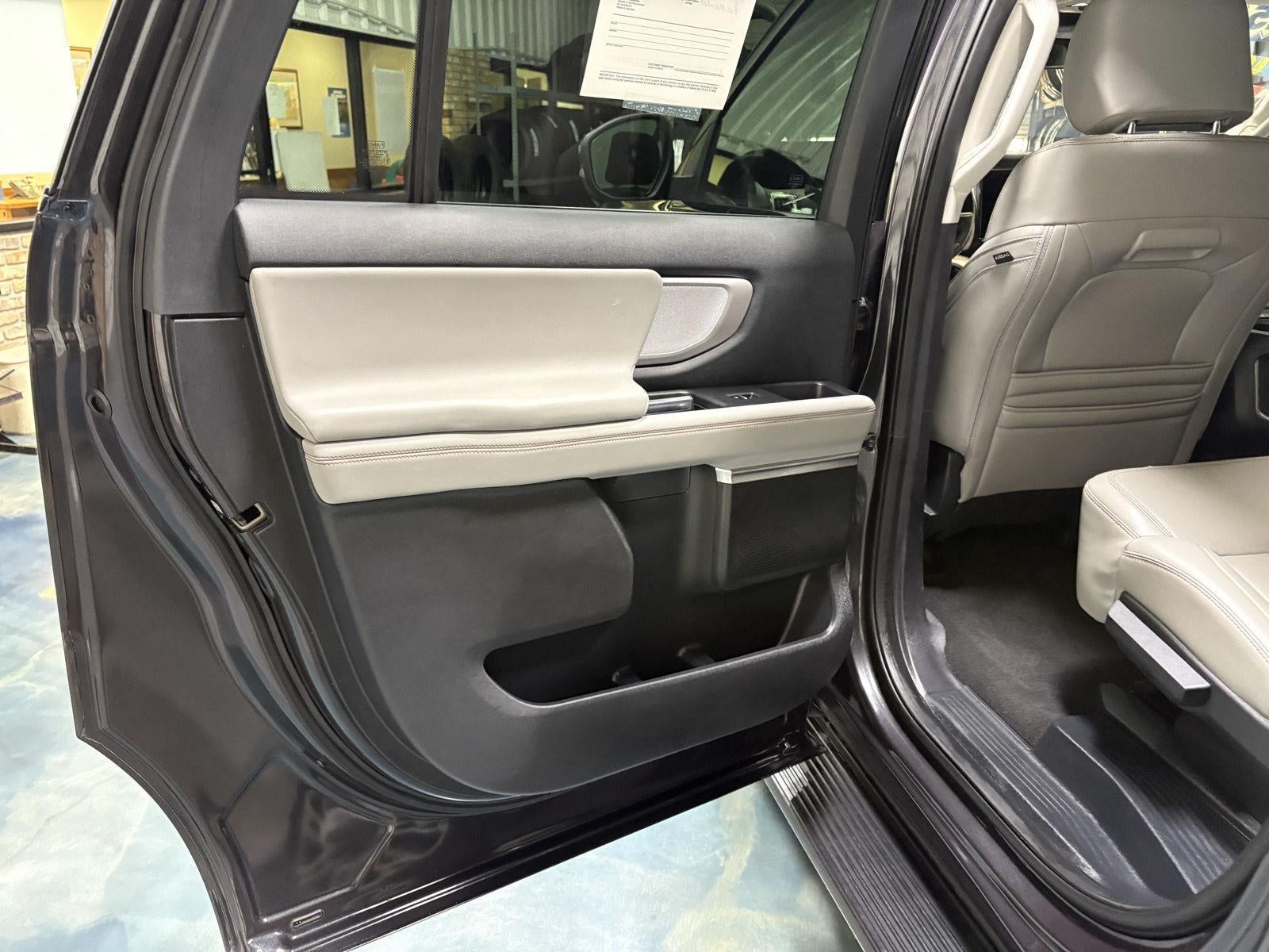 2025 Ford Expedition Max Active